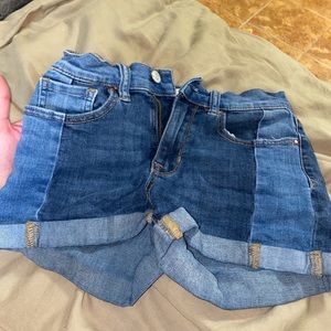 Pacsun two toned shorts